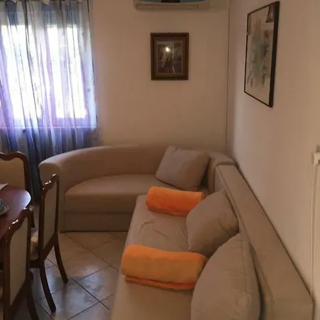 Apartamento Luis Silence *